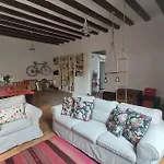 Small Room In Sants With Huge Terrace